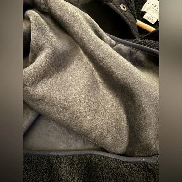 Offline by Aerie Fleece - Picture 6 of 7